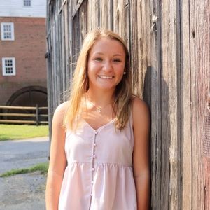 Meet your Posher, Kasey